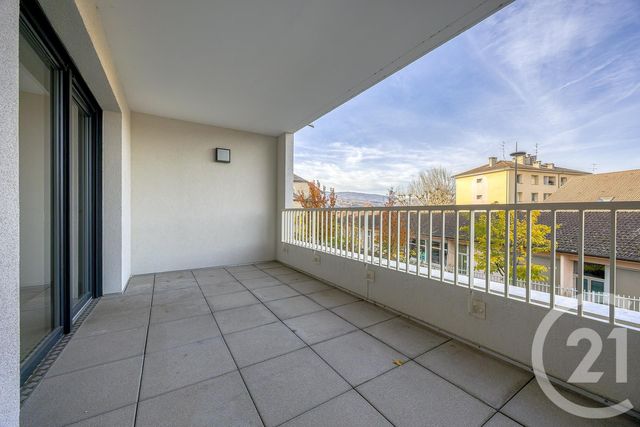 Appartement T2 à vendre - 2 pièces - 41,99 m2 - Rumilly - 74 - RHONE-ALPES