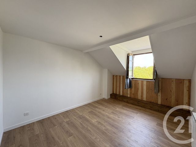 Appartement T2 à louer - 2 pièces - 40 m2 - Rumilly - 74 - RHONE-ALPES