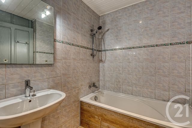 Appartement F3 &agrave; vendre - 3 pi&egrave;ces - 69,76 m2 - Rumilly - 74 - RHONE-ALPES