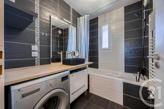 Appartement T2 &agrave; vendre - 2 pi&egrave;ces - 45,56 m2 - Vallieres - 74 - RHONE-ALPES