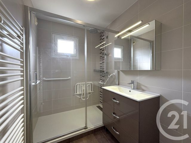 Appartement T4 &agrave; louer - 4 pi&egrave;ces - 83,28 m2 - Rumilly - 74 - RHONE-ALPES