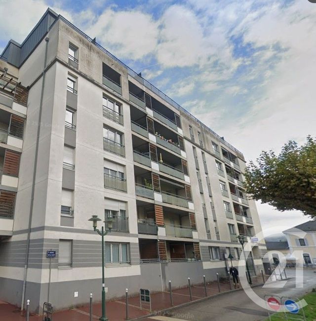 parking - RUMILLY - 74