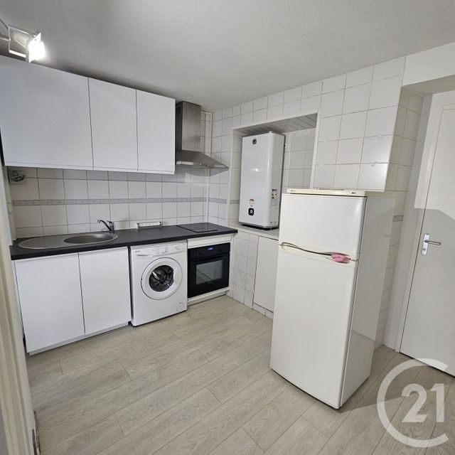 Appartement T2 &agrave; louer - 2 pi&egrave;ces - 33,60 m2 - Rumilly - 74 - RHONE-ALPES