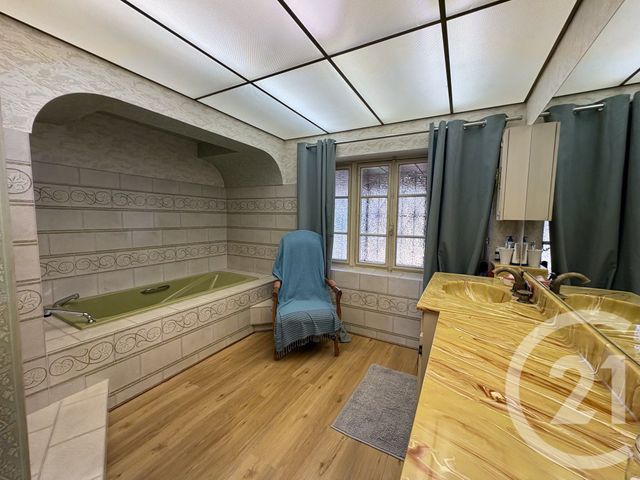Maison &agrave; louer - 4 pi&egrave;ces - 144 m2 - Sales - 74 - RHONE-ALPES