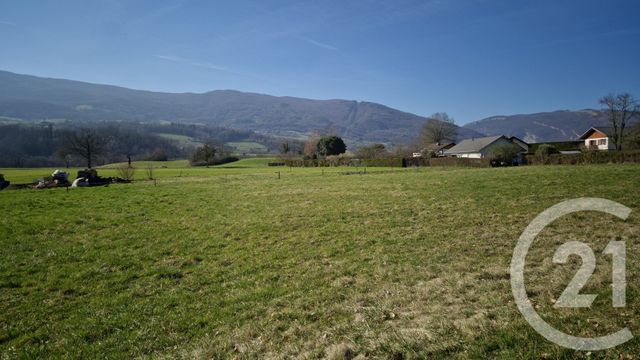 terrain - VAL DE FIER - 74