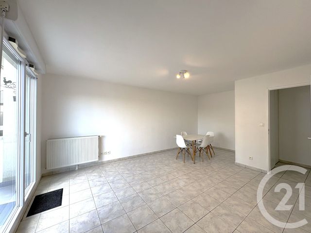Appartement T2 &agrave; louer - 2 pi&egrave;ces - 42,22 m2 - Rumilly - 74 - RHONE-ALPES
