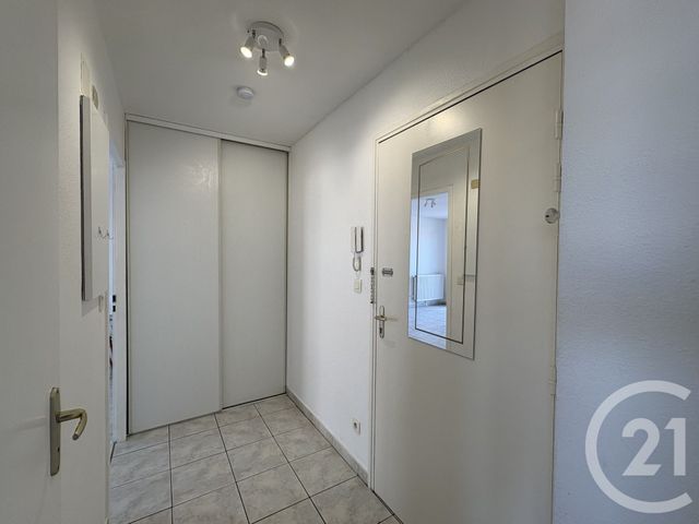 Appartement T2 &agrave; louer - 2 pi&egrave;ces - 42,22 m2 - Rumilly - 74 - RHONE-ALPES