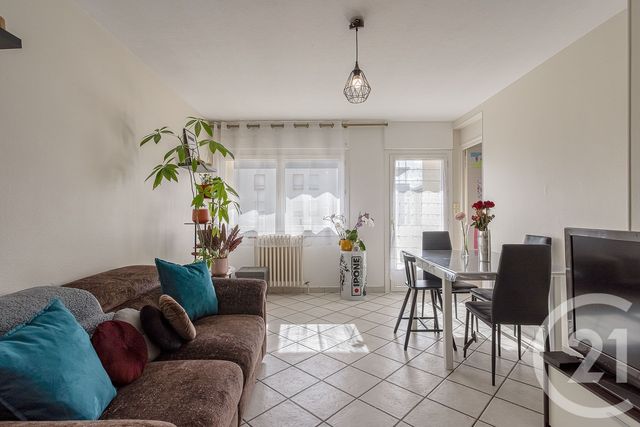 Appartement T3 &agrave; louer - 3 pi&egrave;ces - 56 m2 - Rumilly - 74 - RHONE-ALPES