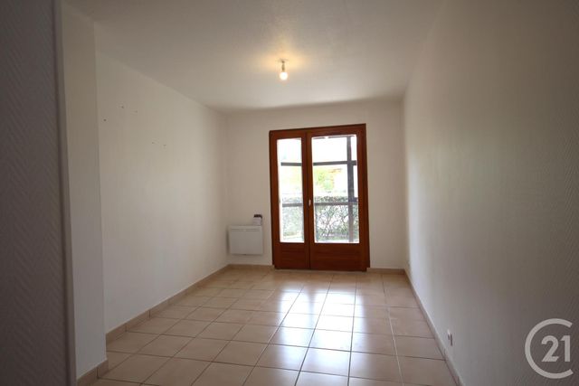 Appartement T2 &agrave; louer - 2 pi&egrave;ces - 31,33 m2 - Rumilly - 74 - RHONE-ALPES