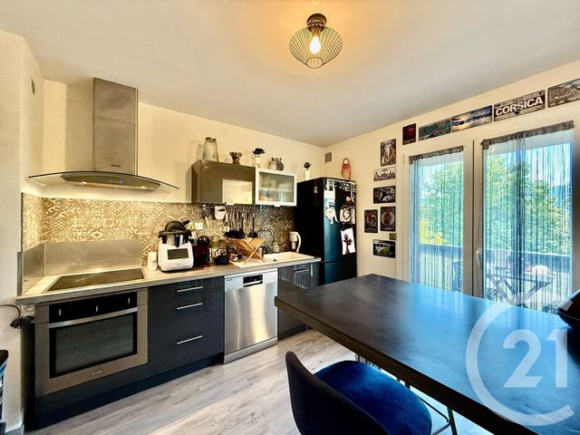 Appartement F4 &agrave; vendre - 4 pi&egrave;ces - 82,96 m2 - Rumilly - 74 - RHONE-ALPES