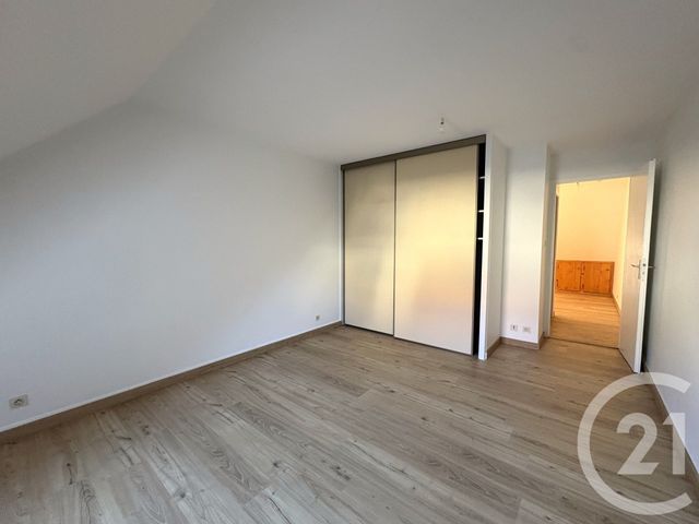 Appartement Duplex &agrave; louer - 2 pi&egrave;ces - 62,80 m2 - Rumilly - 74 - RHONE-ALPES