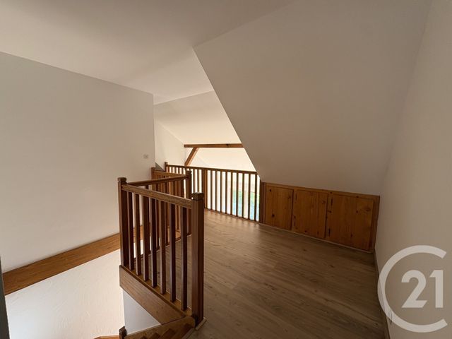 Appartement Duplex &agrave; louer - 2 pi&egrave;ces - 62,80 m2 - Rumilly - 74 - RHONE-ALPES