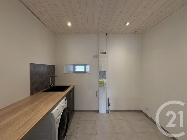 Maison &agrave; louer - 4 pi&egrave;ces - 105 m2 - St Eusebe - 74 - RHONE-ALPES