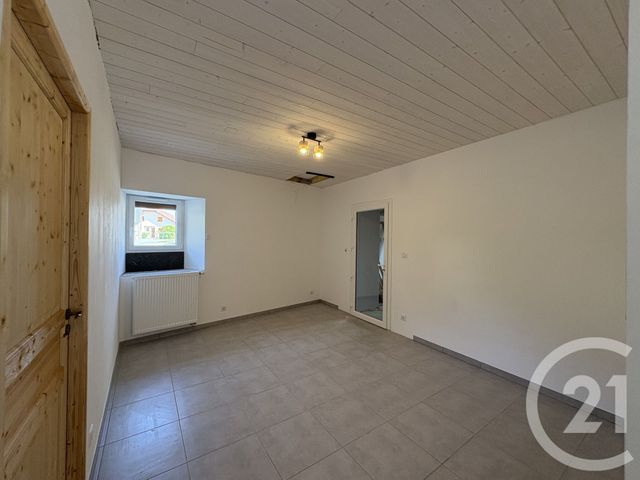 Maison &agrave; louer - 4 pi&egrave;ces - 105 m2 - St Eusebe - 74 - RHONE-ALPES