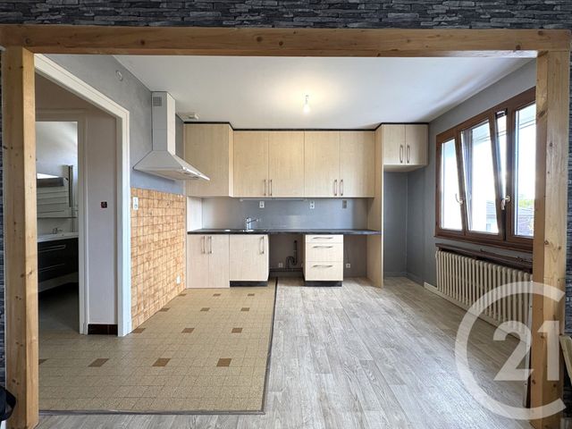 Appartement T3 &agrave; louer - 3 pi&egrave;ces - 58,16 m2 - Rumilly - 74 - RHONE-ALPES