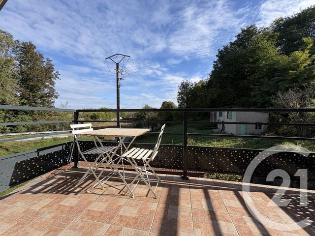 Appartement Duplex &agrave; louer - 3 pi&egrave;ces - 102,89 m2 - St Felix - 74 - RHONE-ALPES