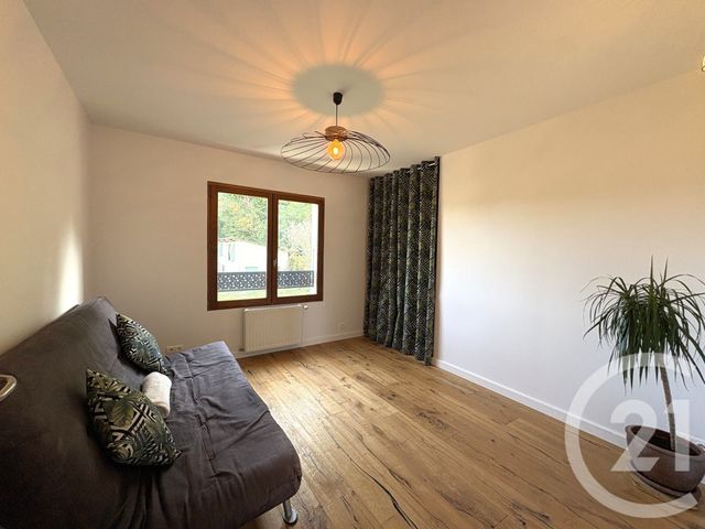 Appartement Duplex &agrave; louer - 3 pi&egrave;ces - 102,89 m2 - St Felix - 74 - RHONE-ALPES