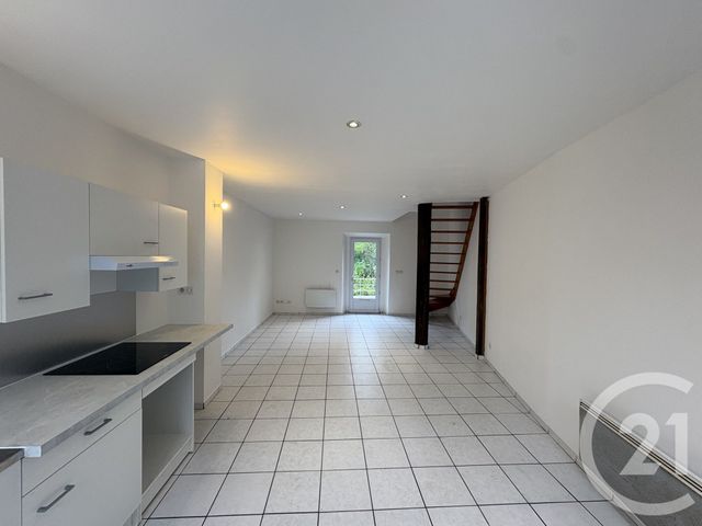 Appartement Duplex &agrave; louer - 2 pi&egrave;ces - 42,09 m2 - Rumilly - 74 - RHONE-ALPES