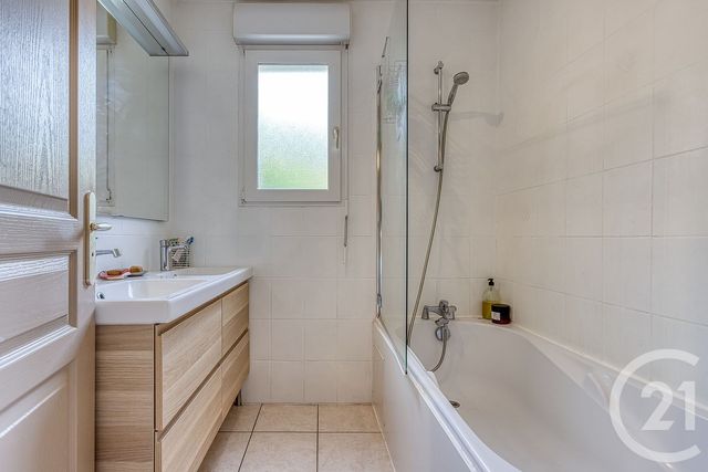 Maison à vendre - 6 pièces - 135,25 m2 - Rumilly - 74 - RHONE-ALPES