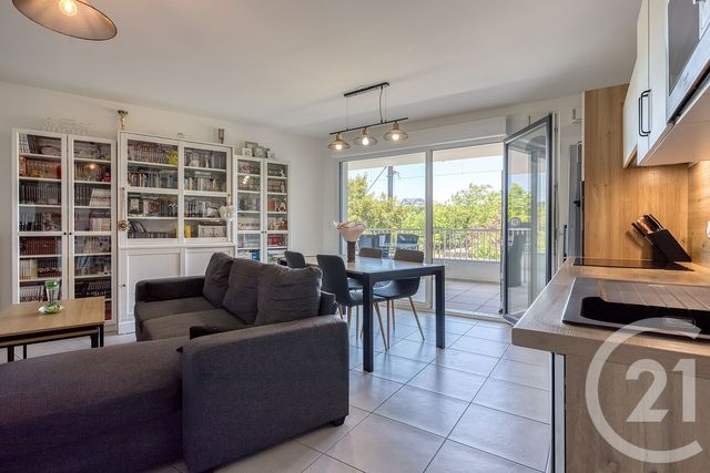 Appartement F3 à vendre - 3 pièces - 65,41 m2 - Rumilly - 74 - RHONE-ALPES