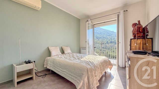 Maison à vendre - 7 pièces - 228 m2 - La Turbie - 06 - PROVENCE-ALPES-COTE-D-AZUR