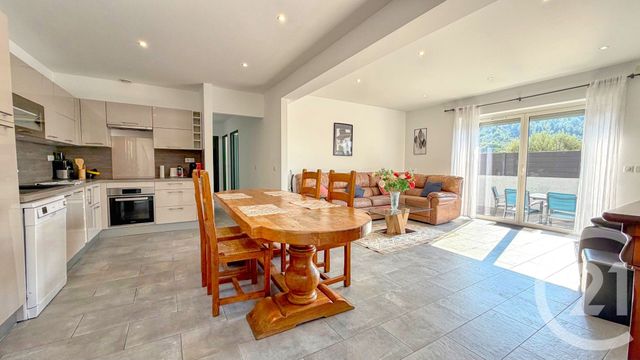 Maison à vendre - 7 pièces - 228 m2 - La Turbie - 06 - PROVENCE-ALPES-COTE-D-AZUR