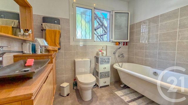 Maison à vendre - 7 pièces - 228 m2 - La Turbie - 06 - PROVENCE-ALPES-COTE-D-AZUR