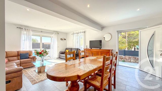 Maison à vendre - 7 pièces - 228 m2 - La Turbie - 06 - PROVENCE-ALPES-COTE-D-AZUR