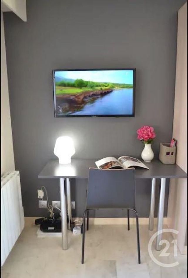 Appartement Studio &agrave; louer - 1 pi&egrave;ce - 27,12 m2 - Cap D Ail - 06 - PROVENCE-ALPES-COTE-D-AZUR