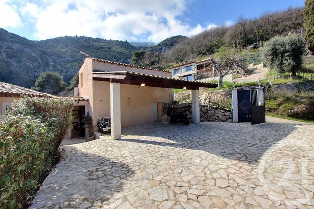 Maison à louer - 5 pièces - 180 m2 - Roquebrune Cap Martin - 06 - PROVENCE-ALPES-COTE-D-AZUR