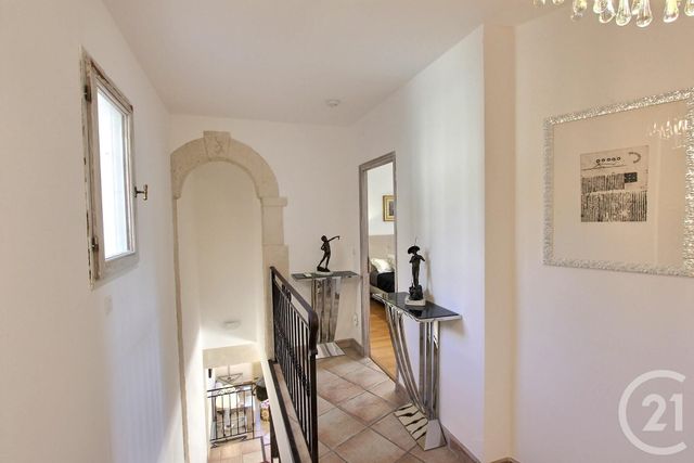 Maison à louer - 5 pièces - 180 m2 - Roquebrune Cap Martin - 06 - PROVENCE-ALPES-COTE-D-AZUR