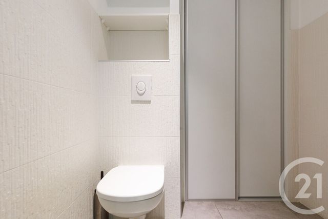 Appartement F2 &agrave; louer - 2 pi&egrave;ces - 50,38 m2 - Beausoleil - 06 - PROVENCE-ALPES-COTE-D-AZUR