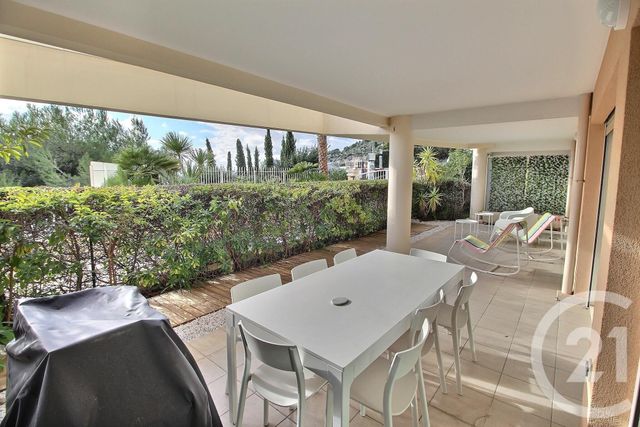 Appartement F4 &agrave; louer - 4 pi&egrave;ces - 86,61 m2 - Cap D Ail - 06 - PROVENCE-ALPES-COTE-D-AZUR