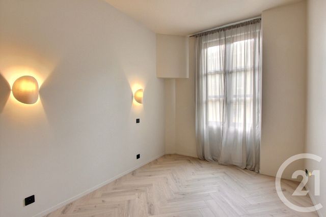 Appartement F4 à vendre - 4 pièces - 92,12 m2 - Beausoleil - 06 - PROVENCE-ALPES-COTE-D-AZUR