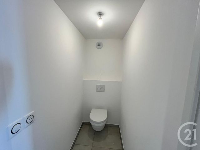 Appartement F2 &agrave; louer - 2 pi&egrave;ces - 44,84 m2 - Cap D Ail - 06 - PROVENCE-ALPES-COTE-D-AZUR