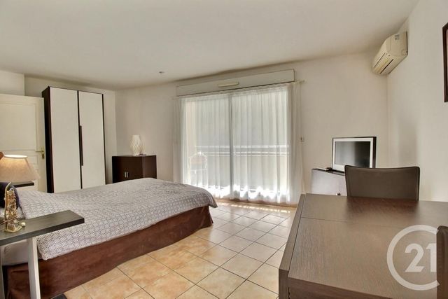 Appartement F1 &agrave; louer - 1 pi&egrave;ce - 30,89 m2 - Beausoleil - 06 - PROVENCE-ALPES-COTE-D-AZUR
