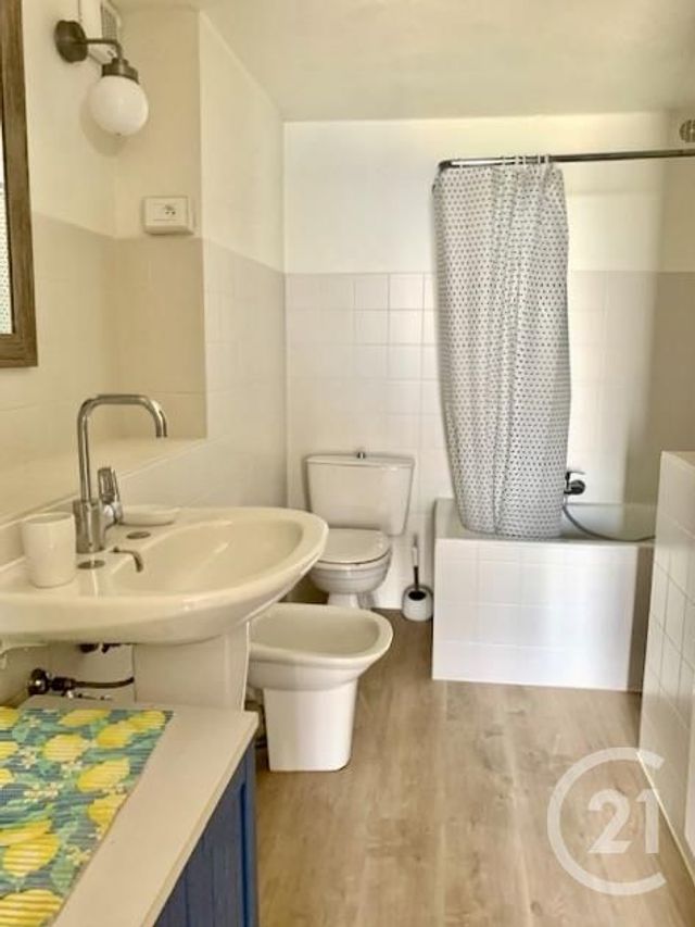 Appartement &agrave; louer - 2 pi&egrave;ces - 39,26 m2 - Cap D Ail - 06 - PROVENCE-ALPES-COTE-D-AZUR