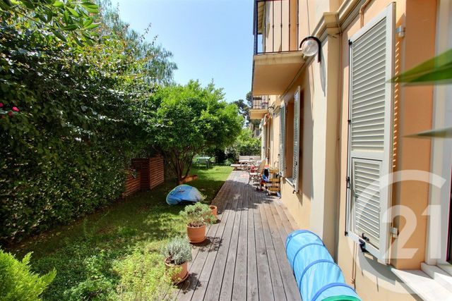 Appartement F4 &agrave; vendre - 5 pi&egrave;ces - 104,69 m2 - Cap D Ail - 06 - PROVENCE-ALPES-COTE-D-AZUR