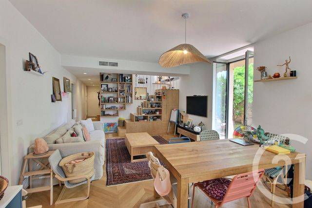 Appartement F4 &agrave; vendre - 5 pi&egrave;ces - 104,69 m2 - Cap D Ail - 06 - PROVENCE-ALPES-COTE-D-AZUR