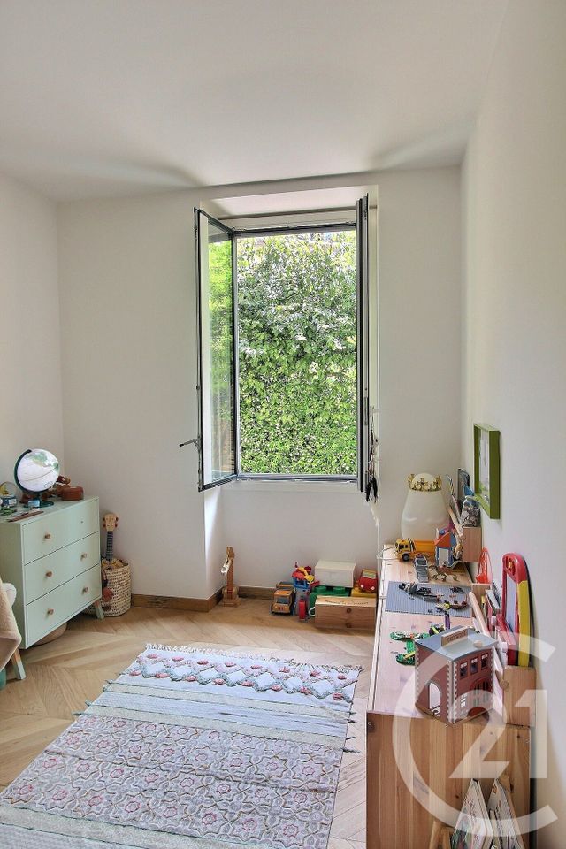 Appartement F4 &agrave; vendre - 5 pi&egrave;ces - 104,69 m2 - Cap D Ail - 06 - PROVENCE-ALPES-COTE-D-AZUR