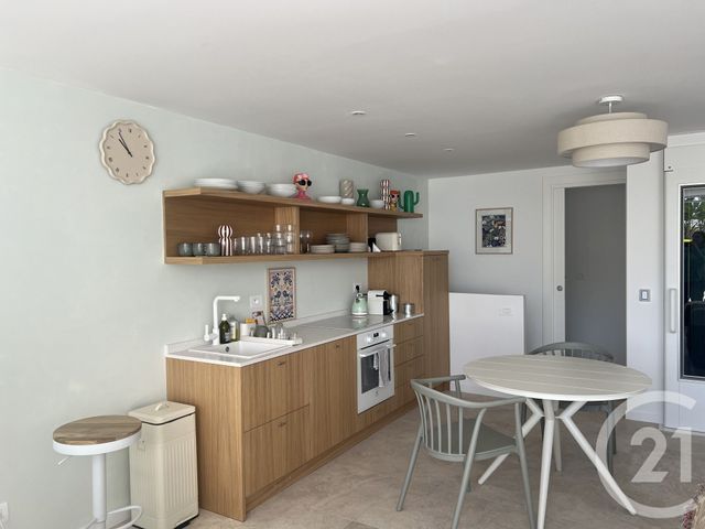 Maison &agrave; louer - 4 pi&egrave;ces - 100 m2 - Cap D Ail - 06 - PROVENCE-ALPES-COTE-D-AZUR