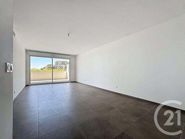 Appartement F3 bis &agrave; vendre - 3 pi&egrave;ces - 72,80 m2 - Beausoleil - 06 - PROVENCE-ALPES-COTE-D-AZUR