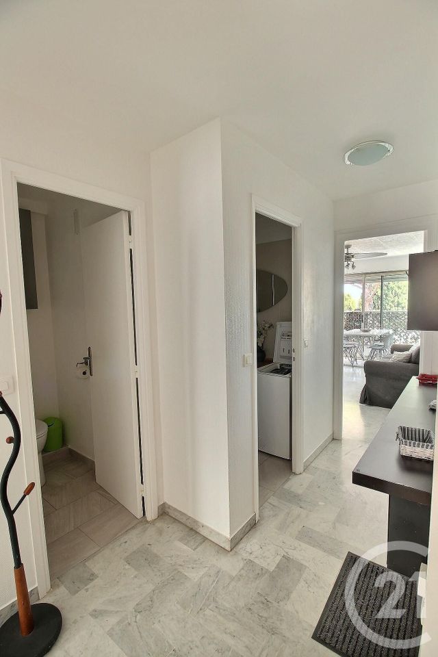 Appartement F2 &agrave; louer - 2 pi&egrave;ces - 42,73 m2 - Cap D Ail - 06 - PROVENCE-ALPES-COTE-D-AZUR