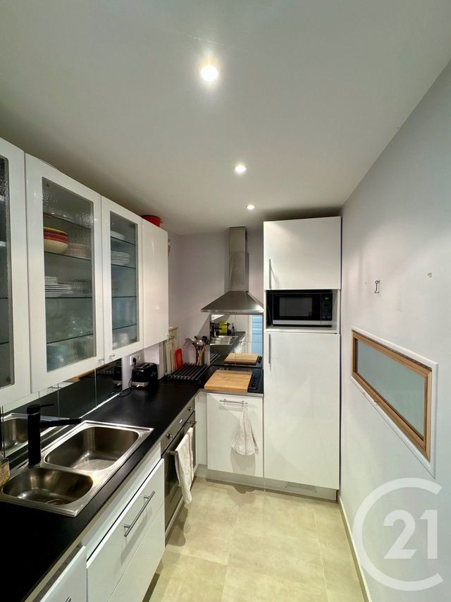 Appartement &agrave; louer - 3 pi&egrave;ces - 64,57 m2 - Cap D Ail - 06 - PROVENCE-ALPES-COTE-D-AZUR