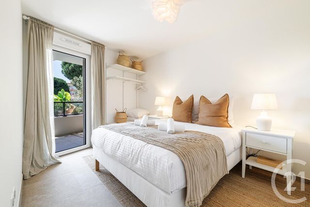 Appartement F2 &agrave; louer - 2 pi&egrave;ces - 45,08 m2 - Cap D Ail - 06 - PROVENCE-ALPES-COTE-D-AZUR