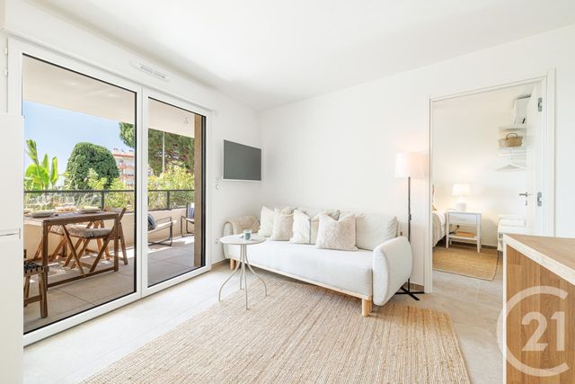 Appartement F2 &agrave; louer - 2 pi&egrave;ces - 45,08 m2 - Cap D Ail - 06 - PROVENCE-ALPES-COTE-D-AZUR