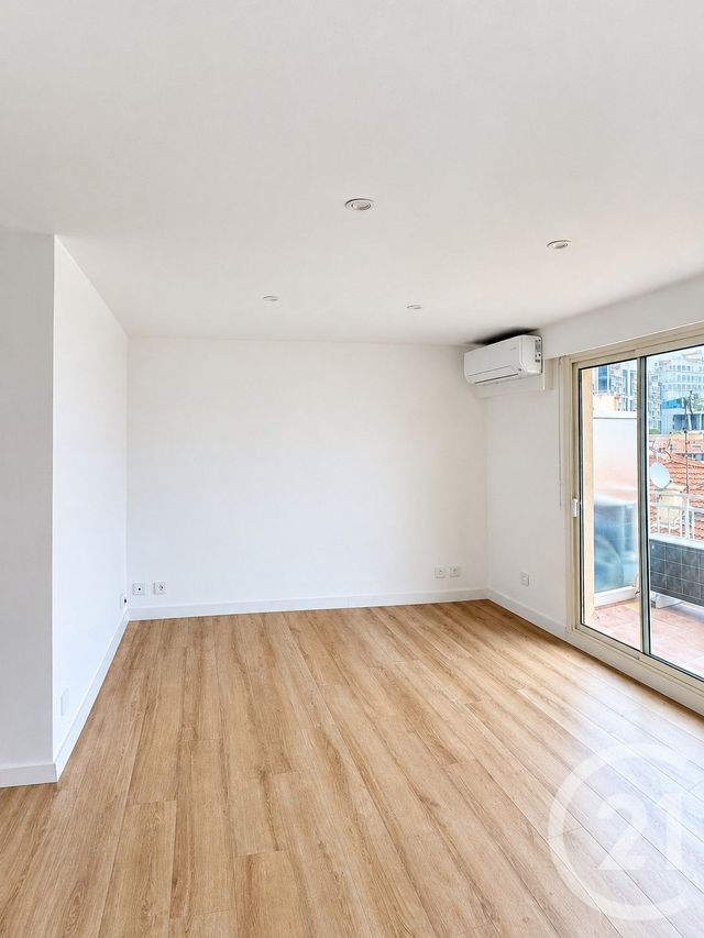 Appartement F1 &agrave; louer - 1 pi&egrave;ce - 27,55 m2 - Cap D Ail - 06 - PROVENCE-ALPES-COTE-D-AZUR