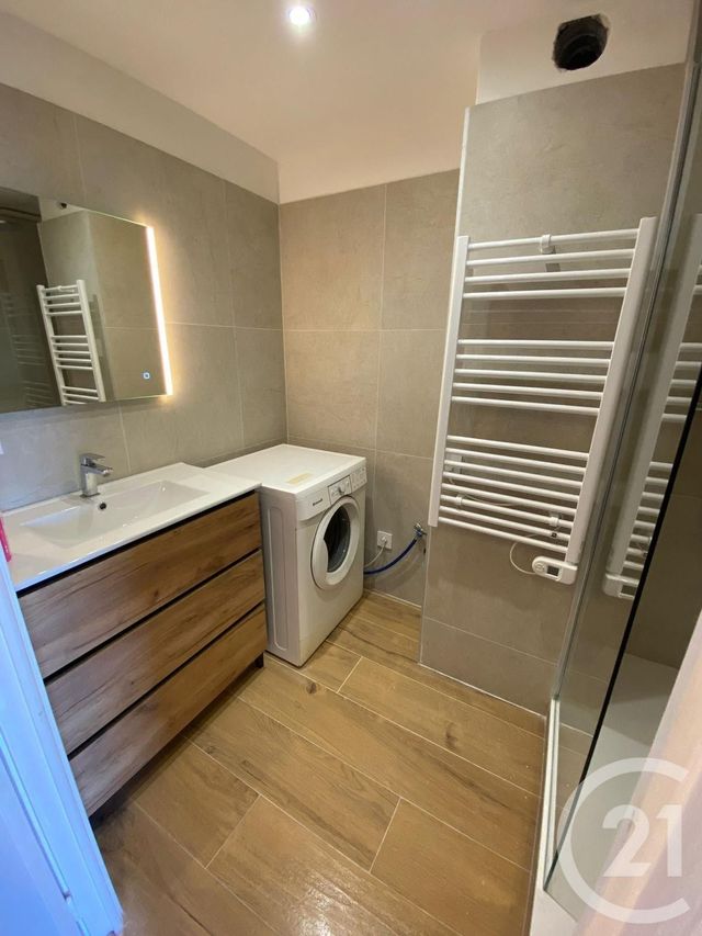 Appartement F1 &agrave; louer - 1 pi&egrave;ce - 27,55 m2 - Cap D Ail - 06 - PROVENCE-ALPES-COTE-D-AZUR