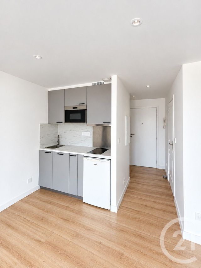 Appartement F1 &agrave; louer - 1 pi&egrave;ce - 27,55 m2 - Cap D Ail - 06 - PROVENCE-ALPES-COTE-D-AZUR