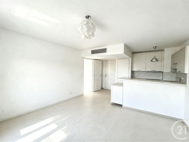 Appartement F2 &agrave; louer - 2 pi&egrave;ces - 36,51 m2 - Beausoleil - 06 - PROVENCE-ALPES-COTE-D-AZUR